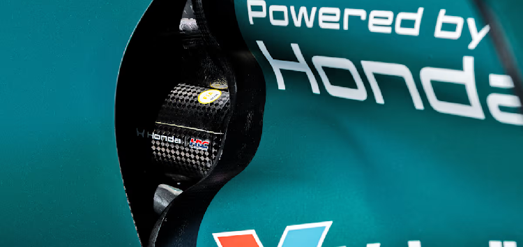Aston Martin se reúne con Mercedes para tener un ‘plan B’ y presiona enormemente a Honda