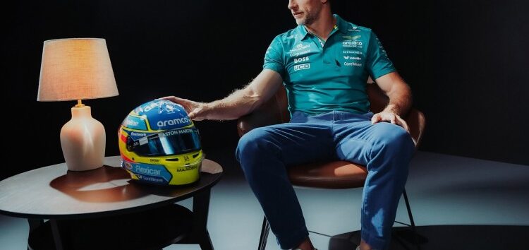 Jenson Button le pide a Fernando Alonso que renueve con Aston Martin