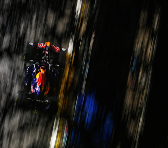 Verstappen logra su primera pole en Singapur y confirma el paso adelante de Red Bull